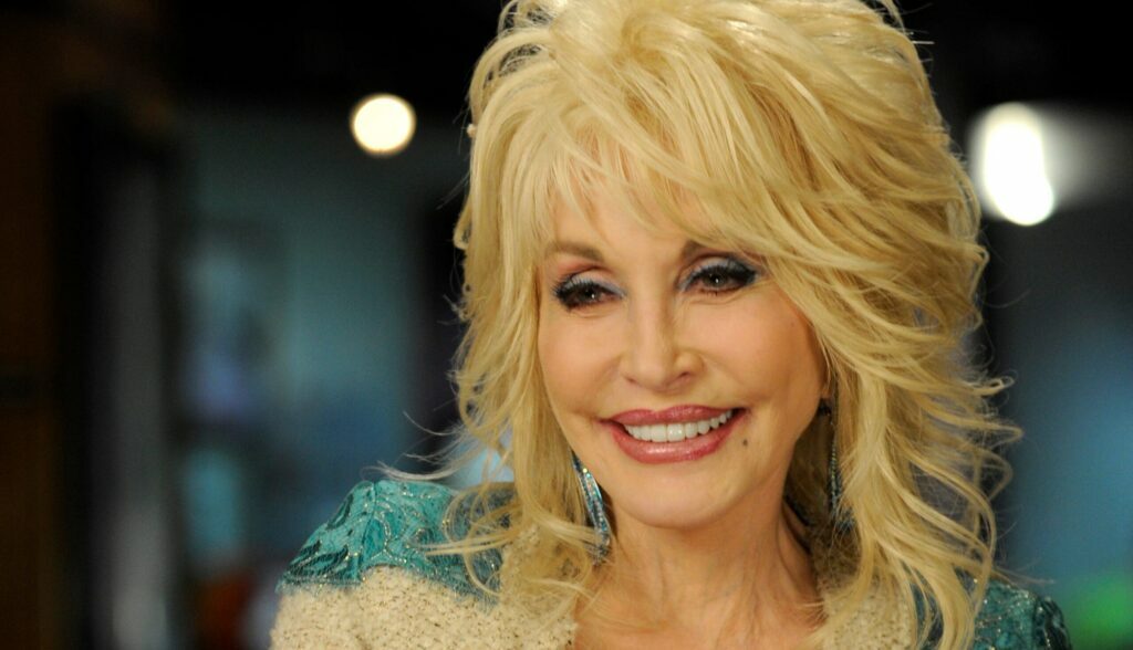 300b1207-ec50-48bb-8f97-0befd3be8ed3-Dolly_Parton_interview_2013-scaled