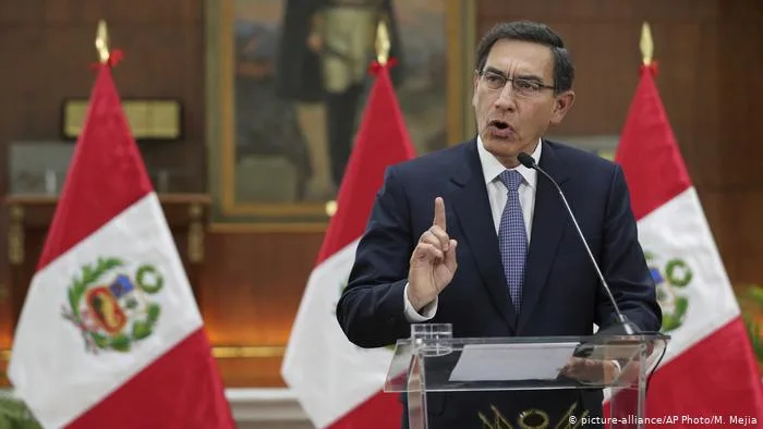 În Peru, femeile şi bărbaţii vor ieşi din case în zile diferite