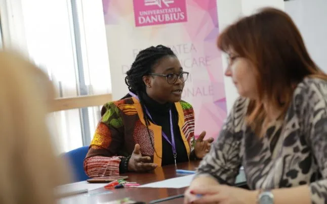 Lectorii de la Universitatea din Ghana au fost suspendați după expunerea „sex-pentru-note”