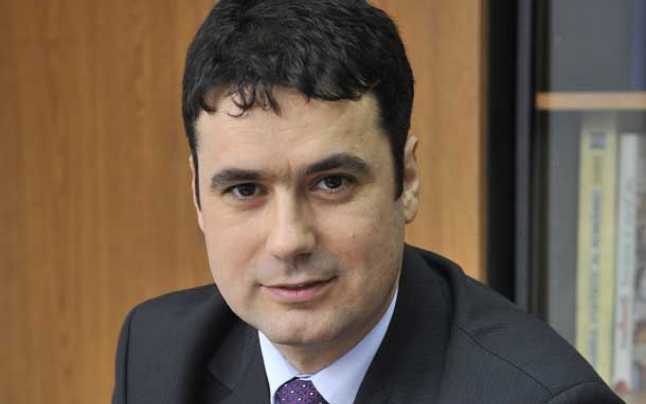 Redeschiderea şcolilor şi universităţilor pe 16 mai – un scenariu nerealist