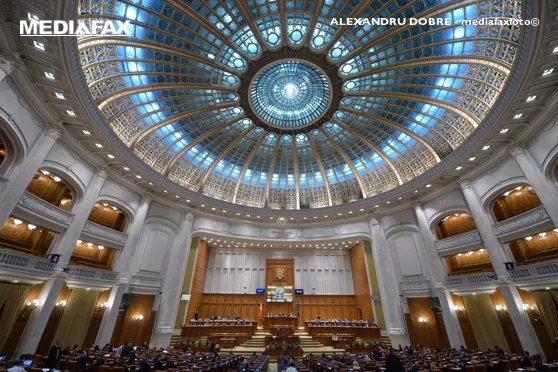 Moţiunea de cenzură – depusă la Parlament