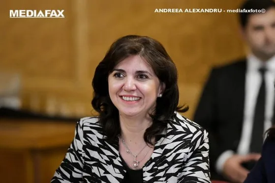 Primarii aveau posibilitatea să construiască toalete în şcoli, aveau fonduri; nu au făcut-o