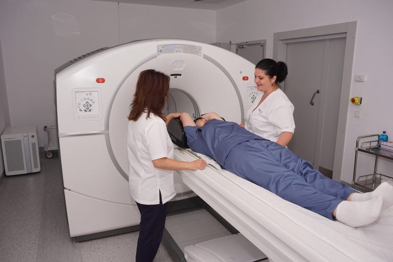 Brașovul, cel de-al șaptelea centru de investigații PET-CT decontate din FNUASS