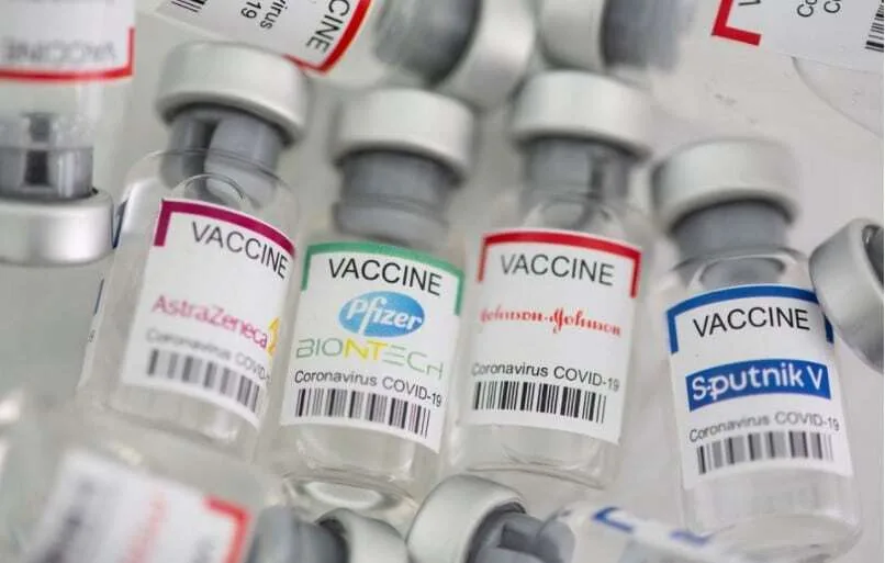 Vaccinurile ARNm au schimbat cursul pandemiei, acum ar putea vindeca și alte boli