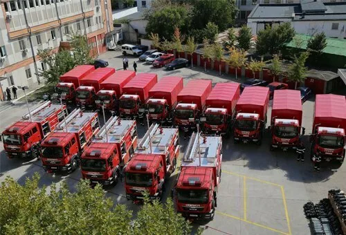 Deficit de autospecialele cu apă şi spumă pentru stingerea incendiilor, la ISU din Cluj