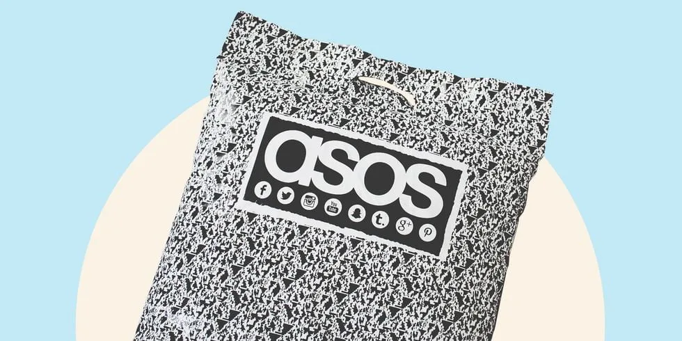 Asos adaugă trei milioane de clienți, pe măsură ce profiturile cresc în pandemie