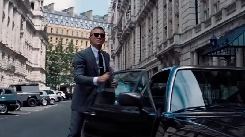 b1-cum-arata-cel-mai-nou-trailer-al-urmatorului-film-marca-james-bond-intitulat-no-time-to-die-video-409766