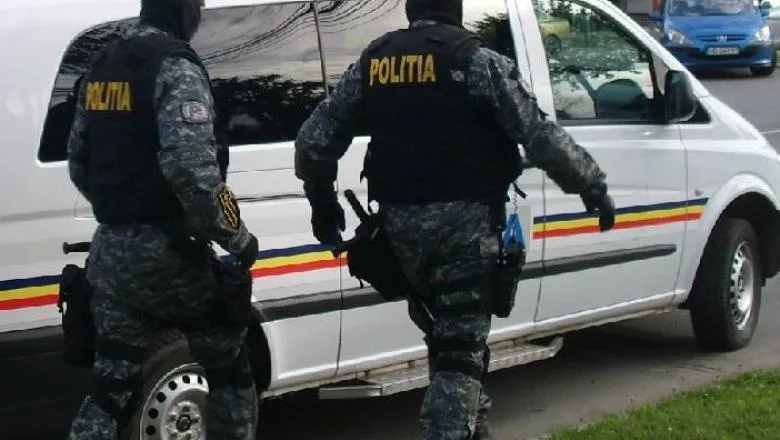 15 persoane reţinute pentru trafic de droguri in Constanta