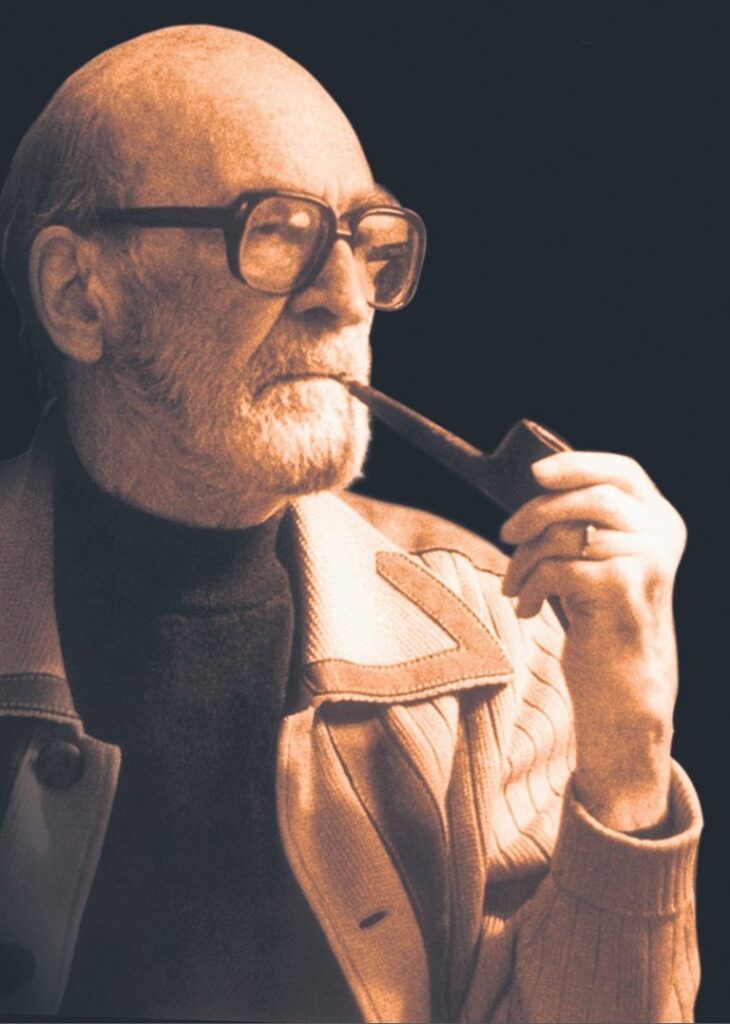 eliade-m-768x1077