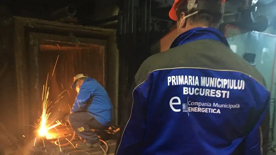 Un muncitor de la Termoenergetica a căzut într-o groapă