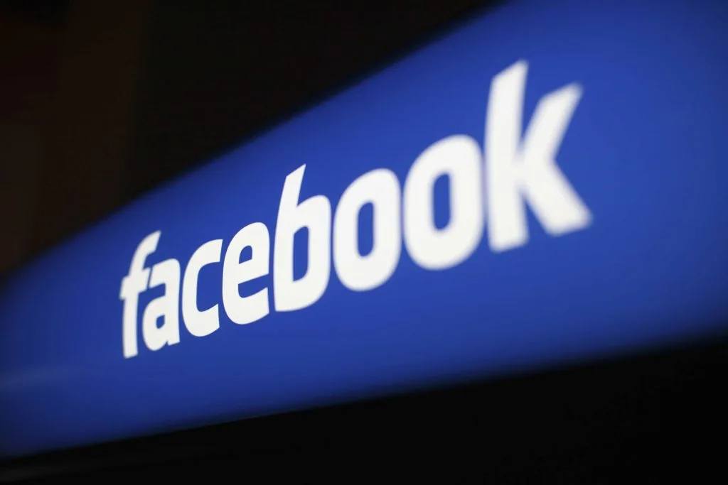 facebook-logo