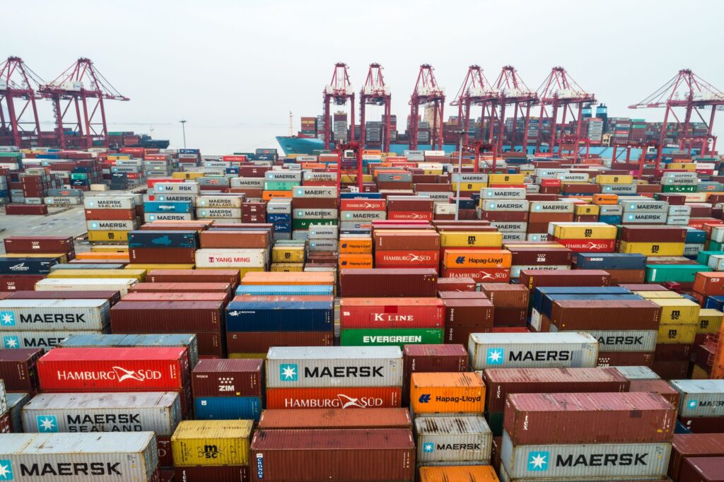 China's trade faces rising uncertainties this year: official