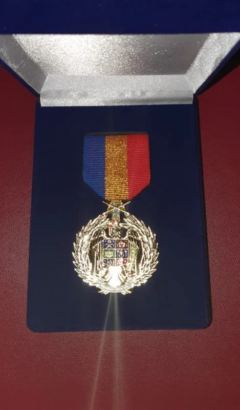 Recompensat de Armata SUA cu ‘Meritorious Service Medal’