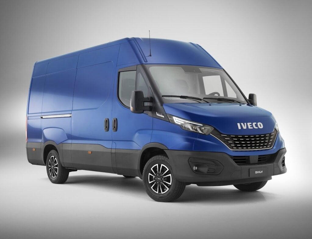 iveco-daily-recompensat-la-van-fleet-world