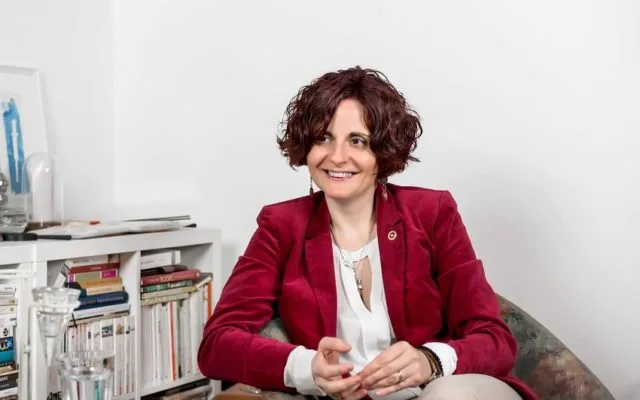Interviu: Reluarea adopţiilor internaţionale oferă o şansă la o familie copiilor cu dizabilităţi sau de altă etnie