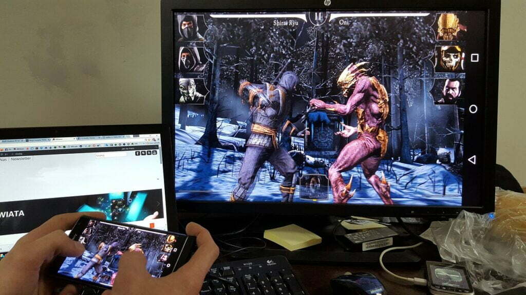 mobile-gaming-2690100_1280
