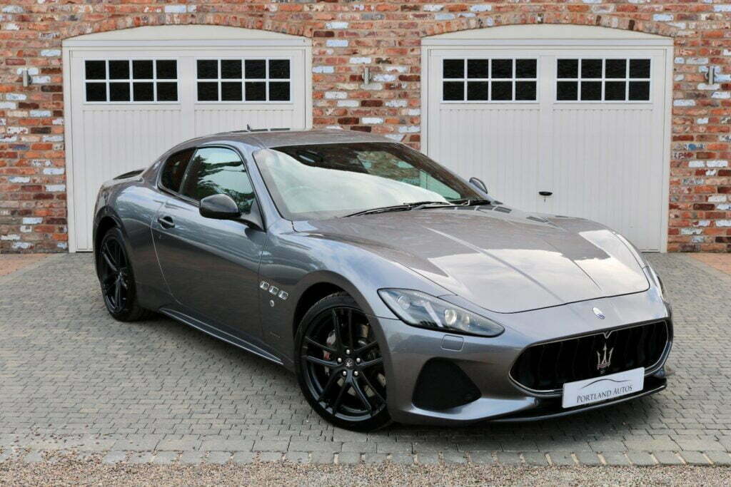 p20.maserati-granturismo-br19fum-sid000112vid004279-0