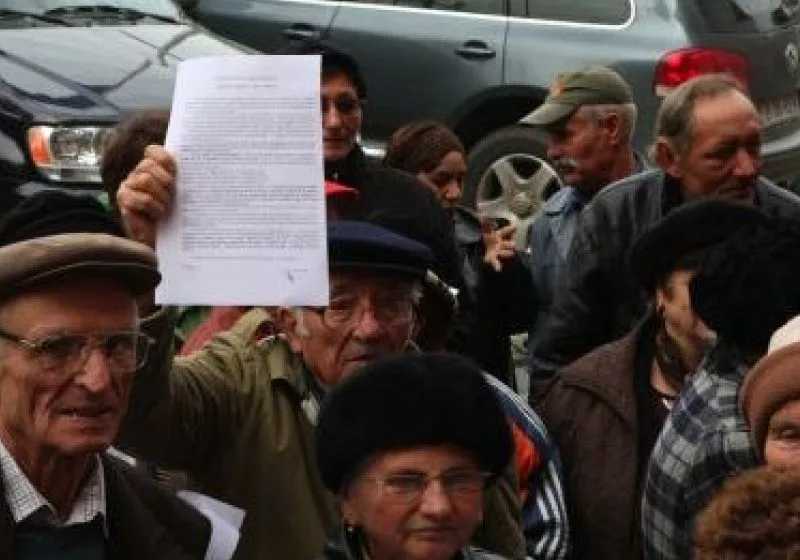 Pensiile de peste 7.001 lei se impozitează cu 85%