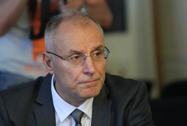 Bulgaria întârzie cu un an planul de aderare la euro şi la uniunea bancară