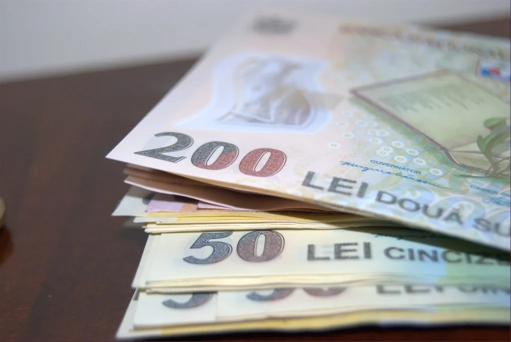 În luna iunie comerțul cu amănuntul a crescut cu 0,1%