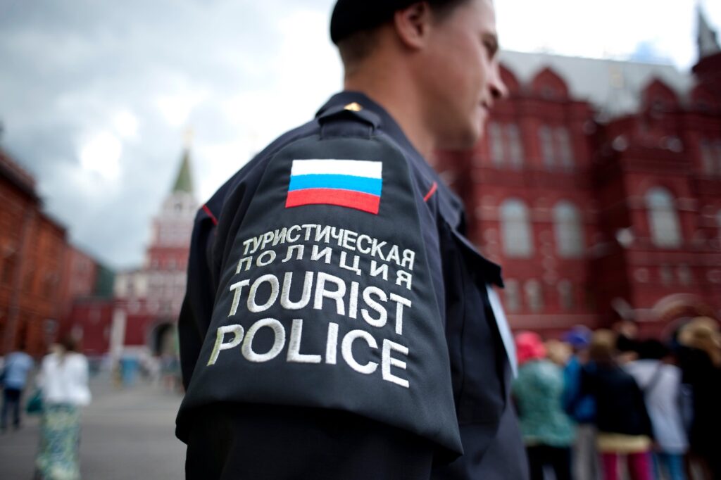 russian-tourist-police
