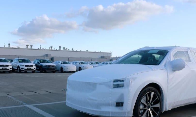 Mizând pe eliminarea mașinilor pe benzină, Volvo va deveni electric până în 2030
