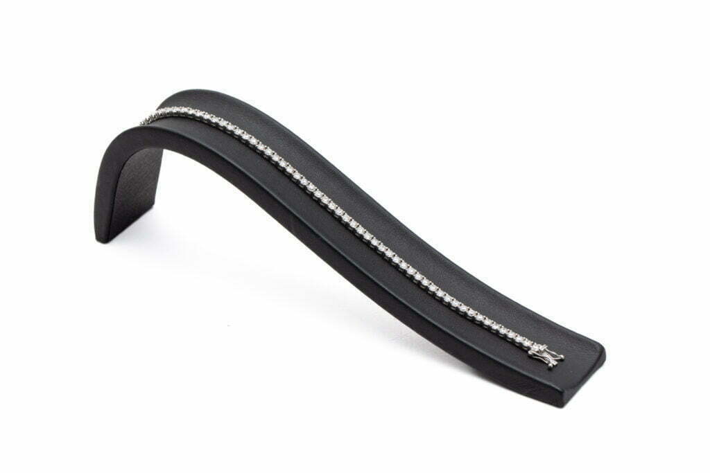 Articol 6 ags-bijuterie.ro bratarile tenis cu diamante denota eleganta oricarei femei