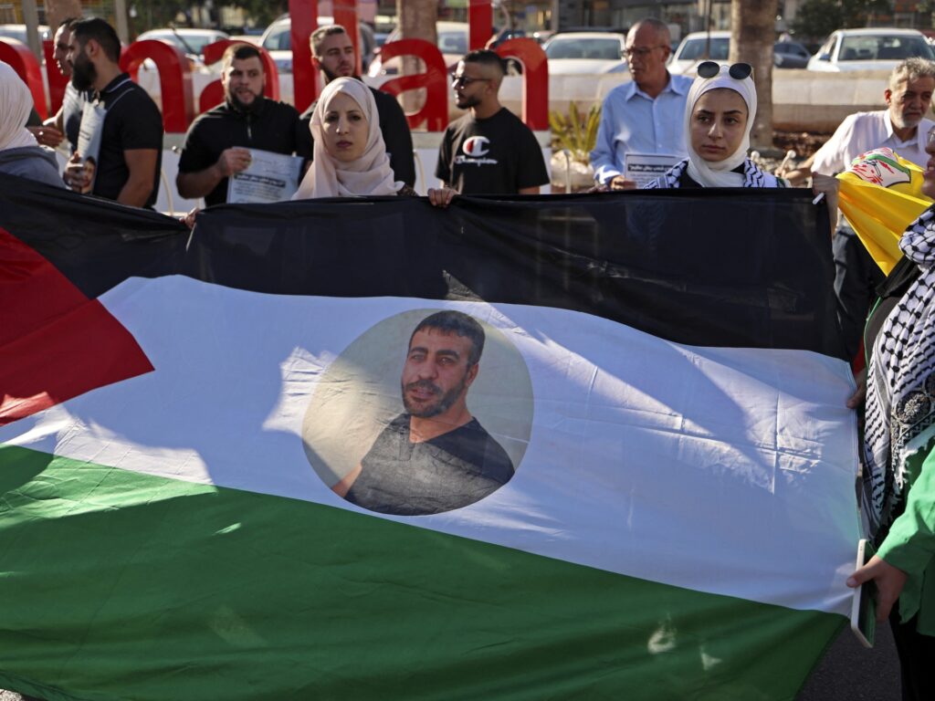 Un prizonier palestinian diagnosticat cu cancer a murit în custodia