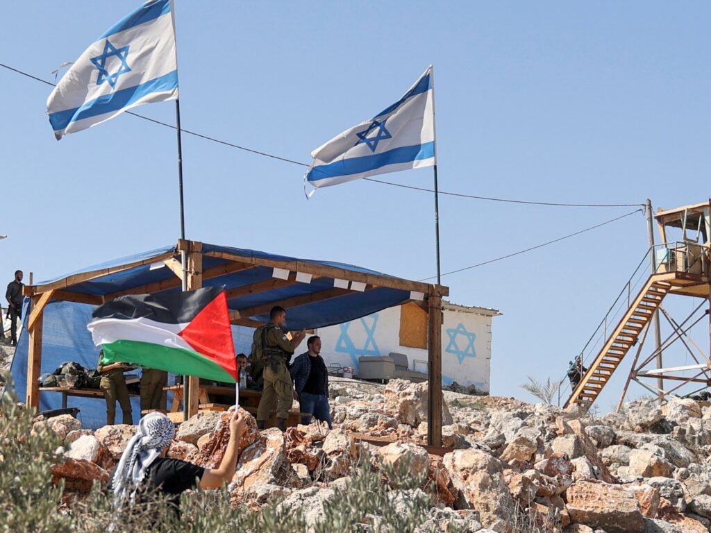 Frați palestinieni uciși după ce coloni i-au fugit: Rapoarte |