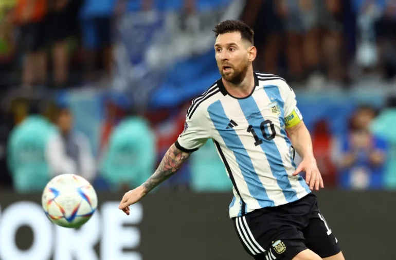 Argentinianul Lionel Messi în acțiune