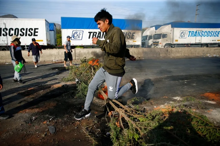 protestatarii din Peru