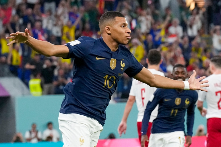 mbappe sarbatoreste
