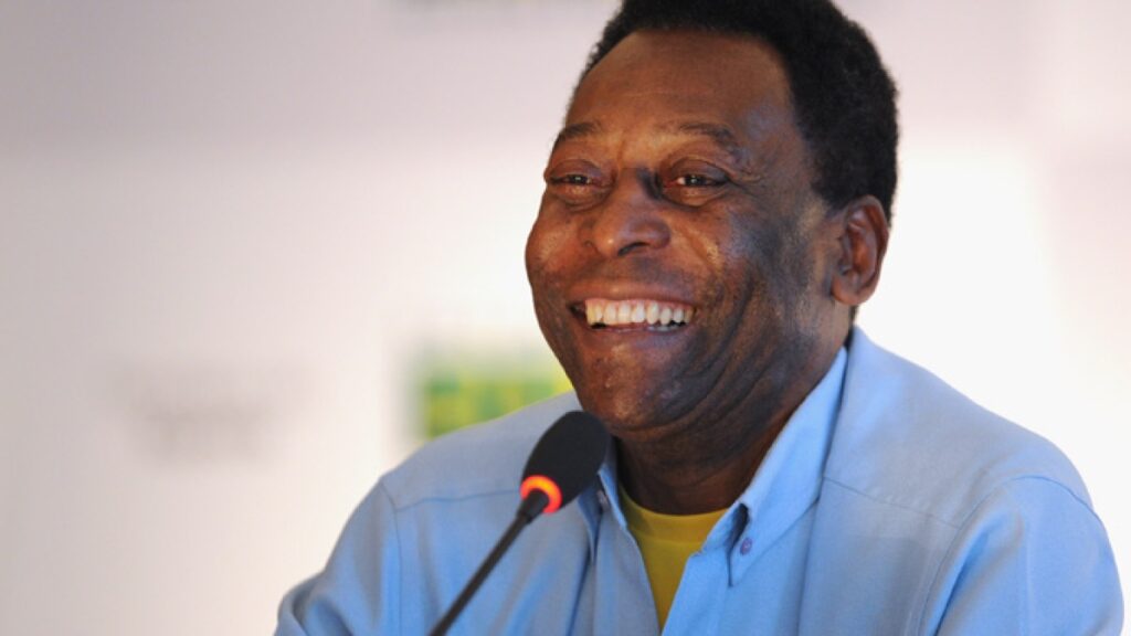 Familia se adună la patul lui Pelé în spitalul din