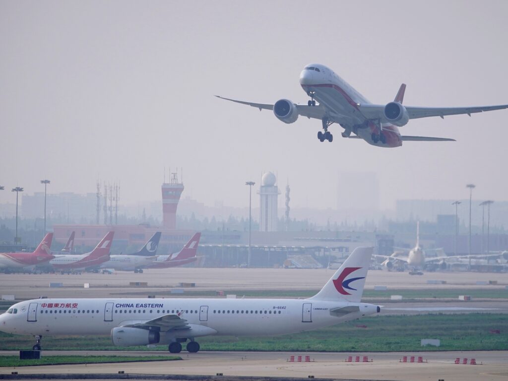 Pe măsură ce „COVID-zero” se dezvăluie, unii chinezi încă se