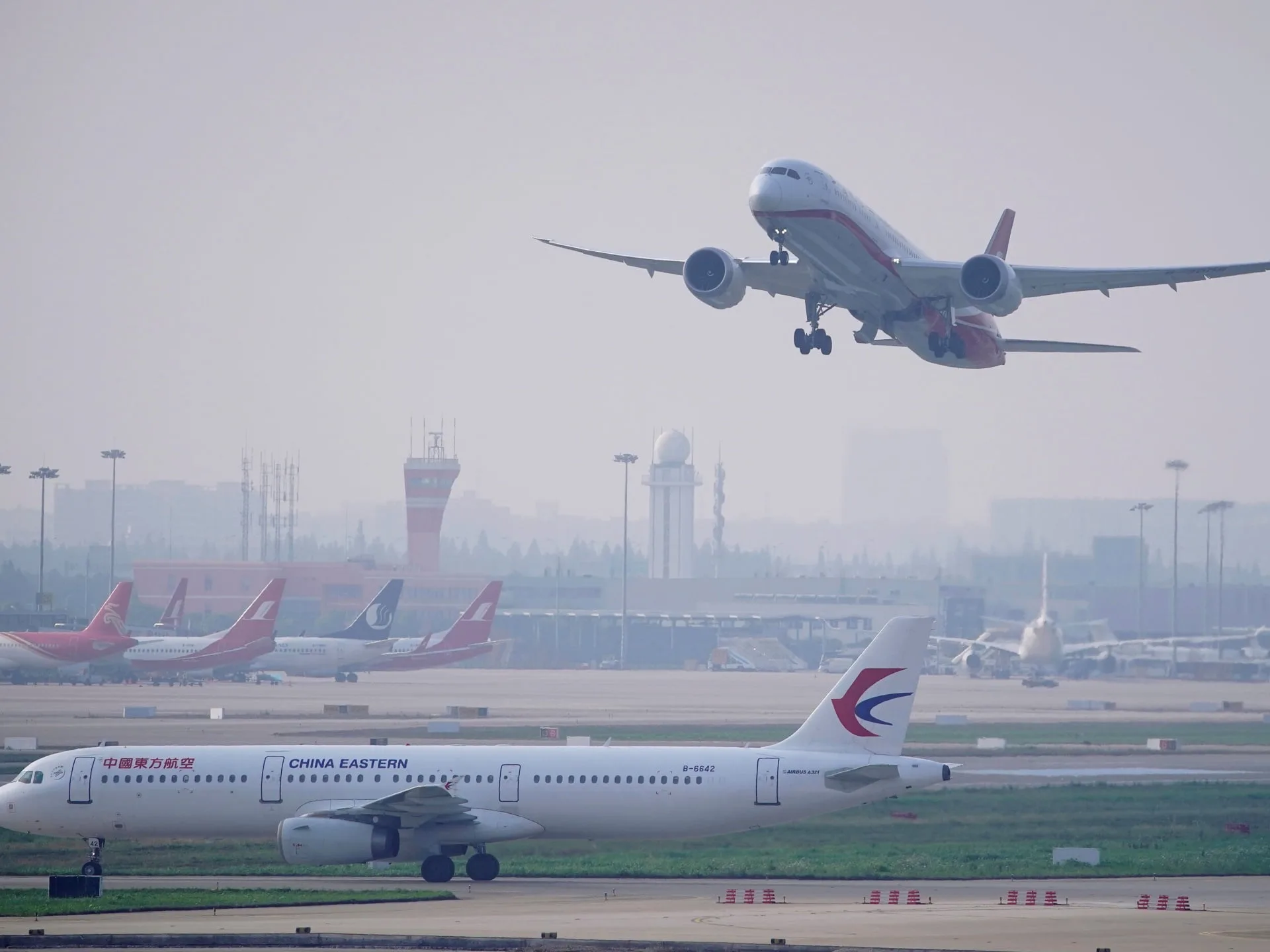 Pe măsură ce „COVID-zero” se dezvăluie, unii chinezi încă se tem să călătorească în străinătate |  Afaceri și economie