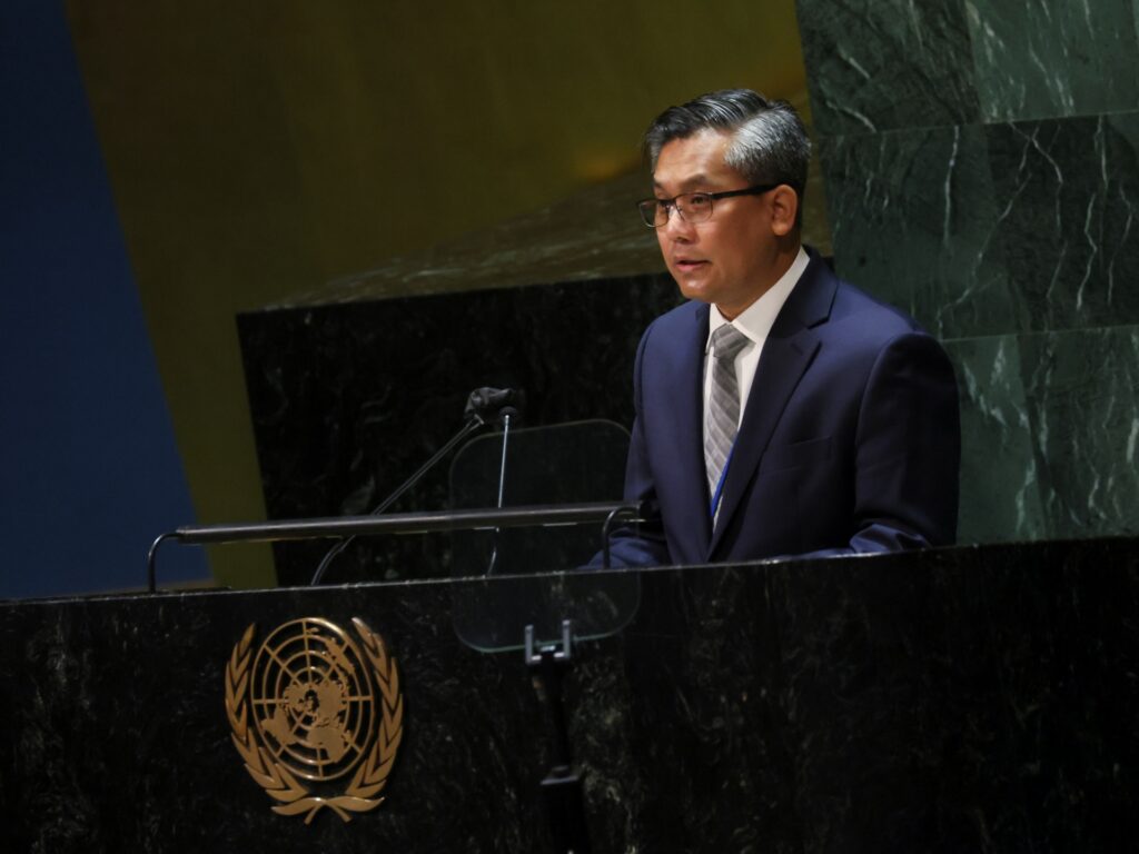 Națiunile Unite împiedică armata Myanmar să ia loc în ONU