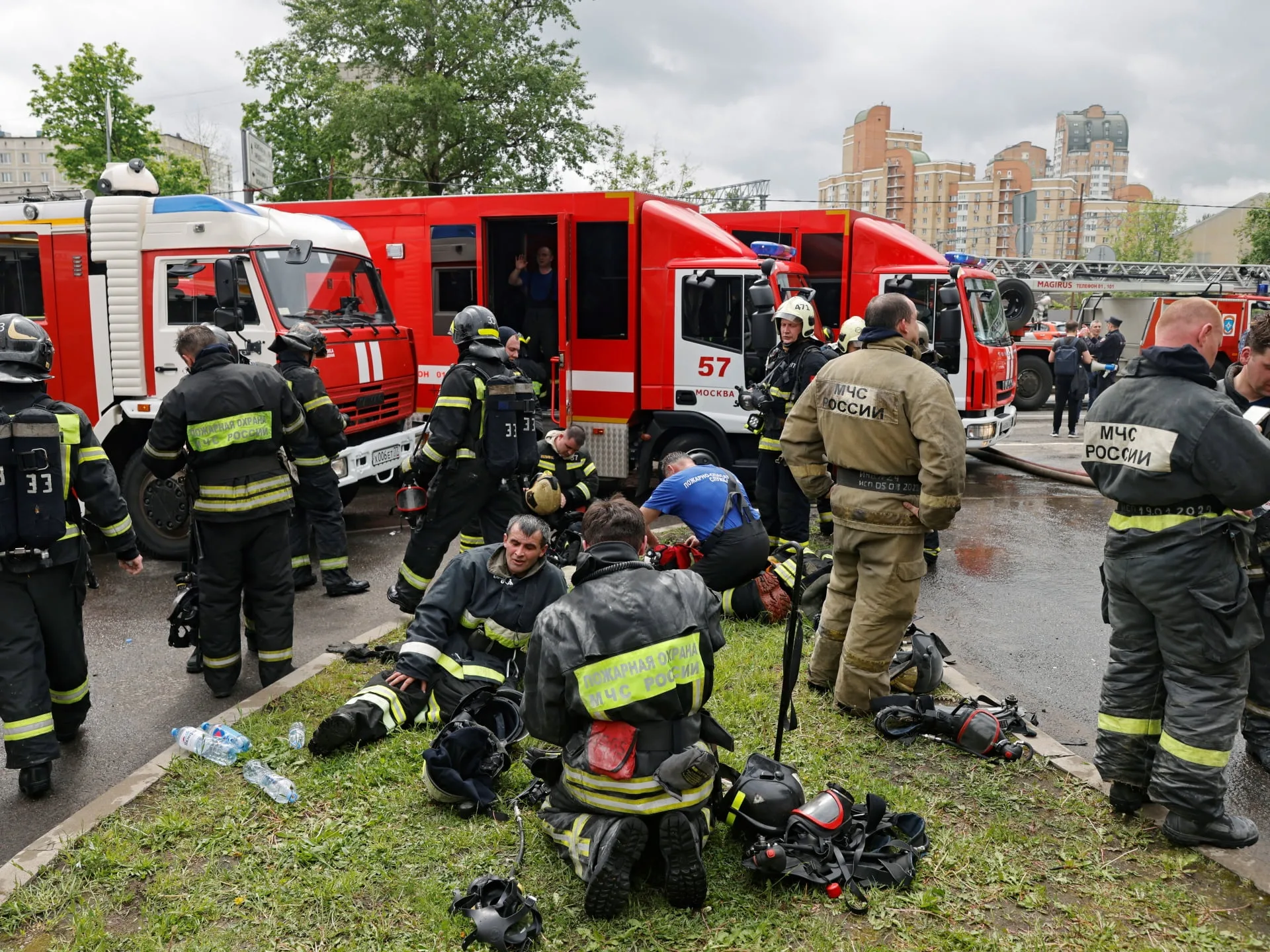 Un incendiu uriaș a cuprins un centru comercial din suburbia Moscovei |  Știri