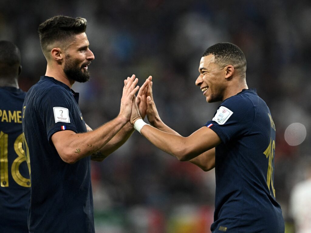 Recapitulare Cupei Mondiale, ziua 15: Franța și Anglia ajung în