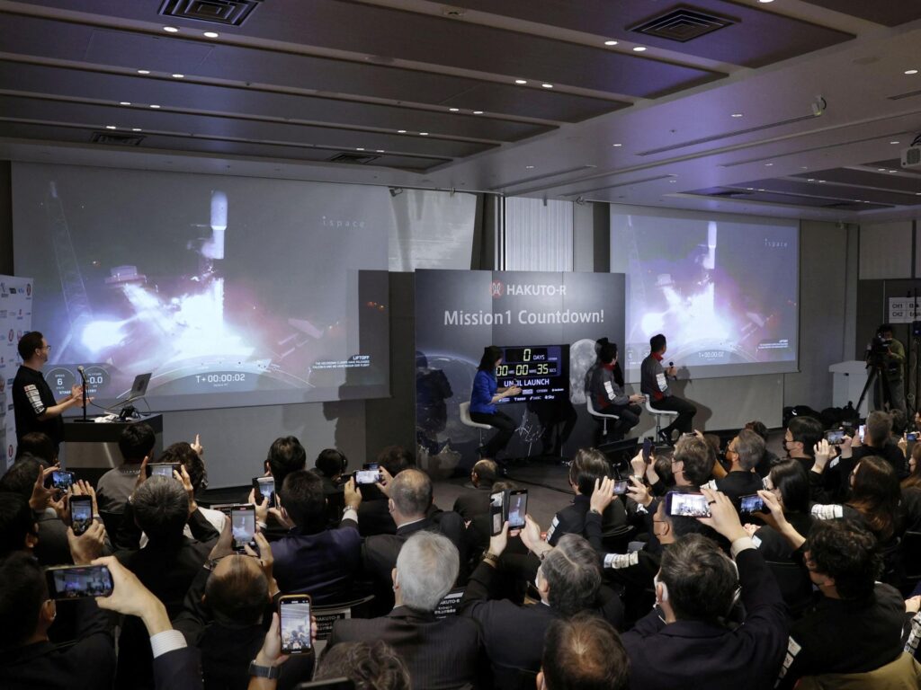 Spațiul ispace al Japoniei lansează primul aterizare lunar comercial istoric
