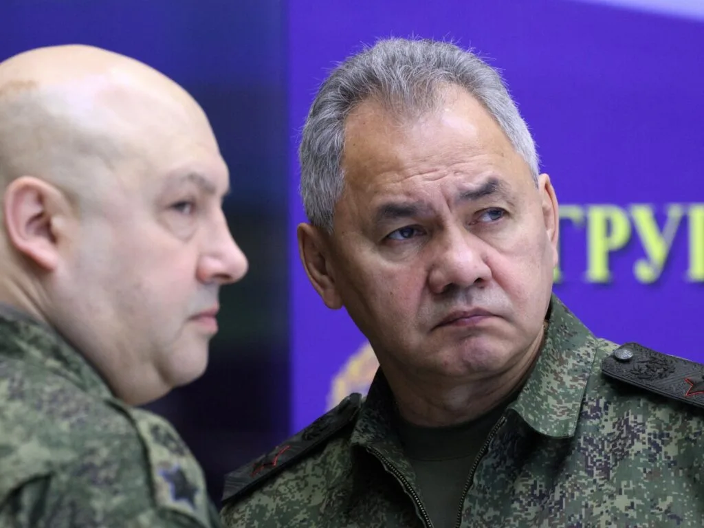 Rusia acordă amnistia fiscală pentru a încuraja trupele să lupte