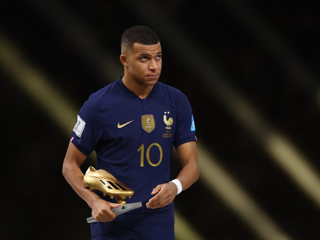 Kylian Mbappe a câștigat premiul Ghete de Aur la Cupa