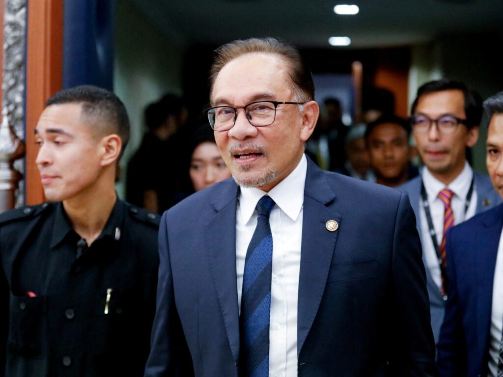 Premierul Malaeziei Anwar Ibrahim câștigă moțiune de încredere în parlament