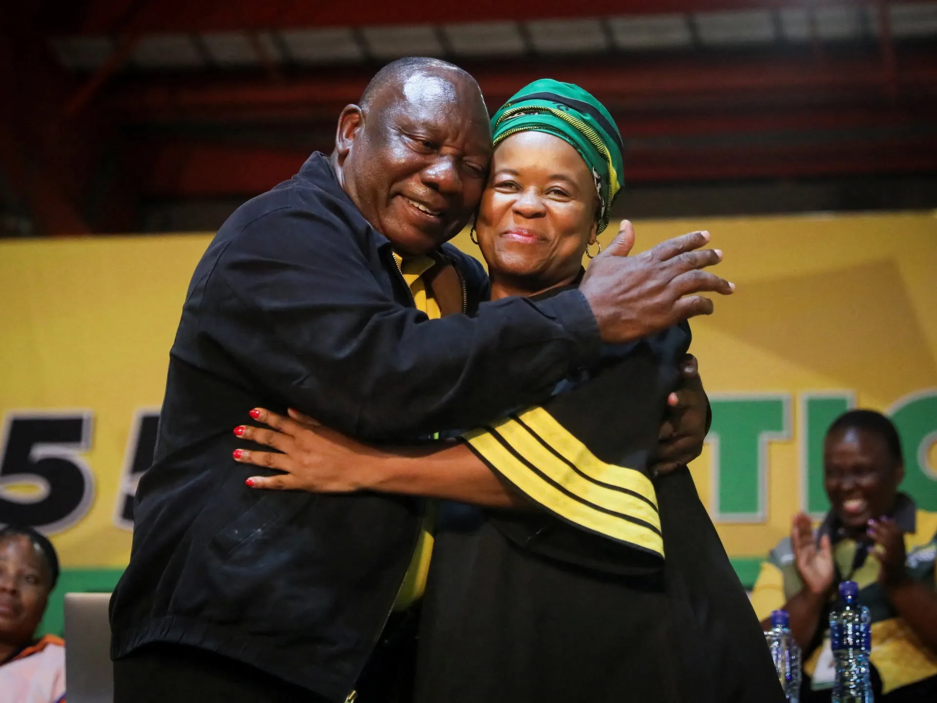 Ramaphosa din Africa de Sud a fost reales liderul partidului de guvernământ ANC |  Știri de politică