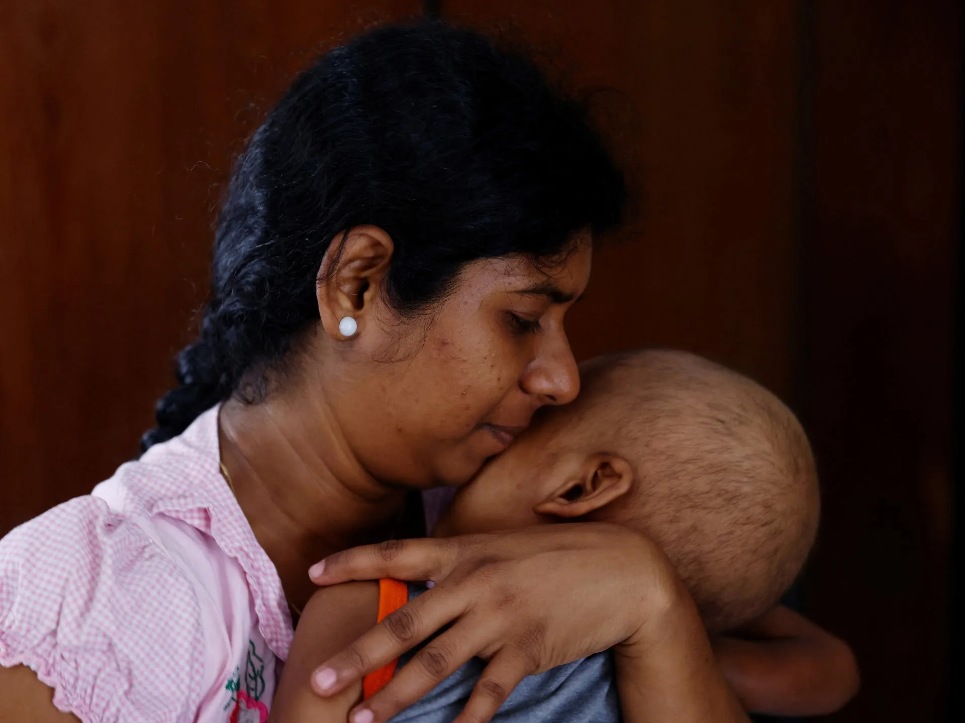 Pacienții cu cancer din Sri Lanka se luptă pe fondul haosului economic |  Sănătate