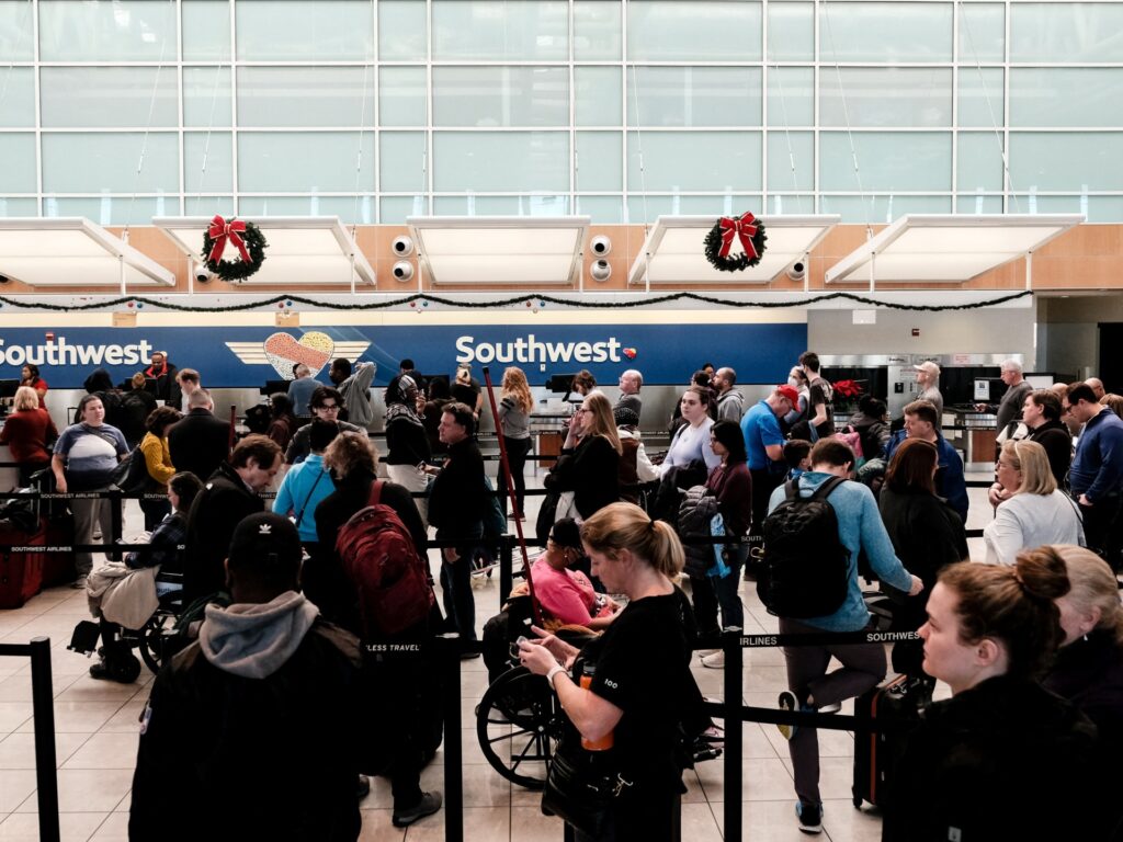 „Eșec de sistem”: SUA dă vina pe Southwest Airlines pentru