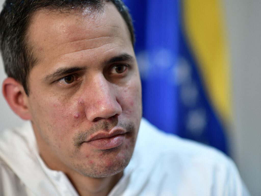Opoziţia venezueleană îl înlătură pe preşedintele interimar Guaido | Știri