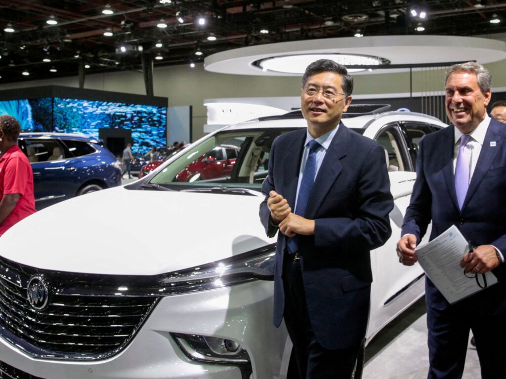 China îl numește pe ambasadorul SUA Qin Gang ca nou