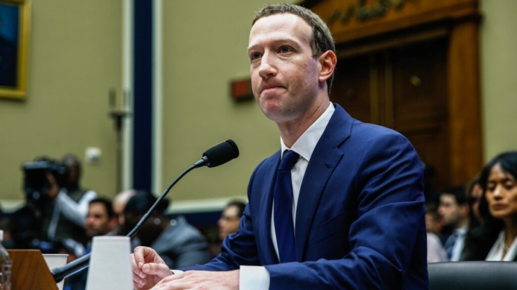 Părintele Facebook, Meta, va plăti 725 de milioane de dolari