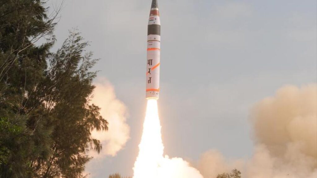 India testează o rachetă Agni-V pe fondul tensiunilor de la