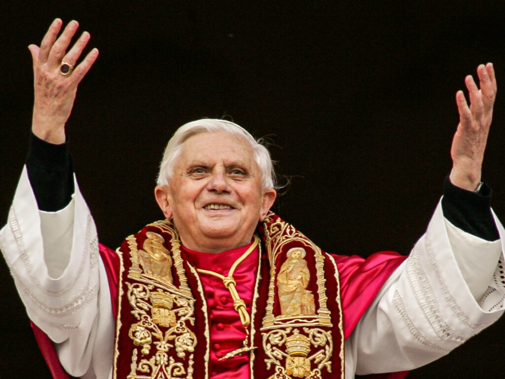 Foto: Viața Papei Emerit Benedict al XVI-lea | În Imagini